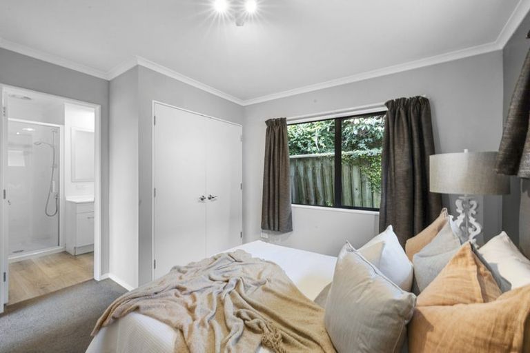 Photo of property in 4/253 Saint Aubyn Street, New Plymouth, 4310