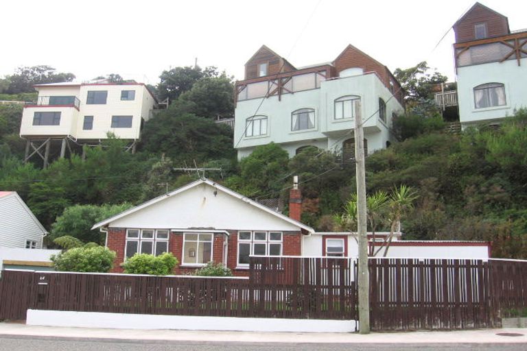 Photo of property in 64 Ira Street, Miramar, Wellington, 6022