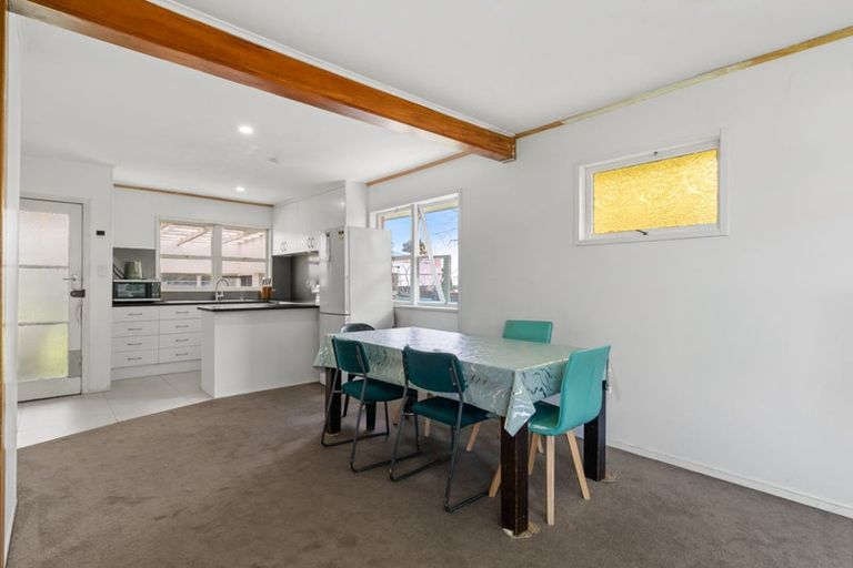 Photo of property in 13 Albion Place, Papakura, 2110