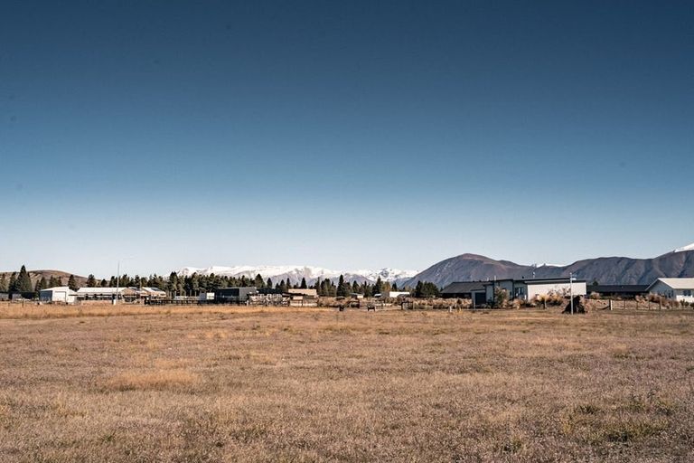 Photo of property in 19 Peak Drive, Twizel, 7901