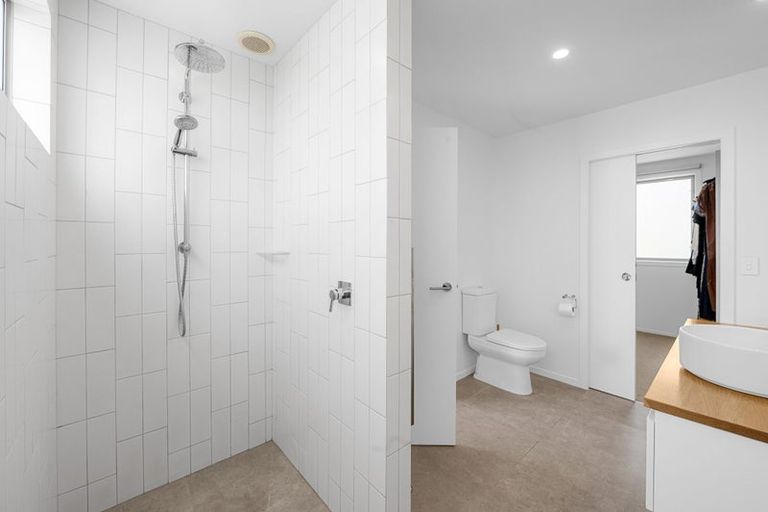 Photo of property in 77 Alan Livingston Drive, Cambridge, 3434