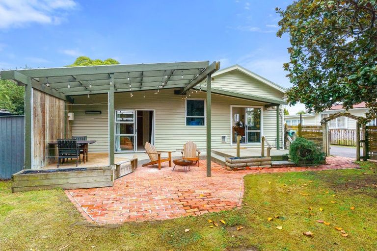 Photo of property in 72 Waerenga Road, Otaki, 5512
