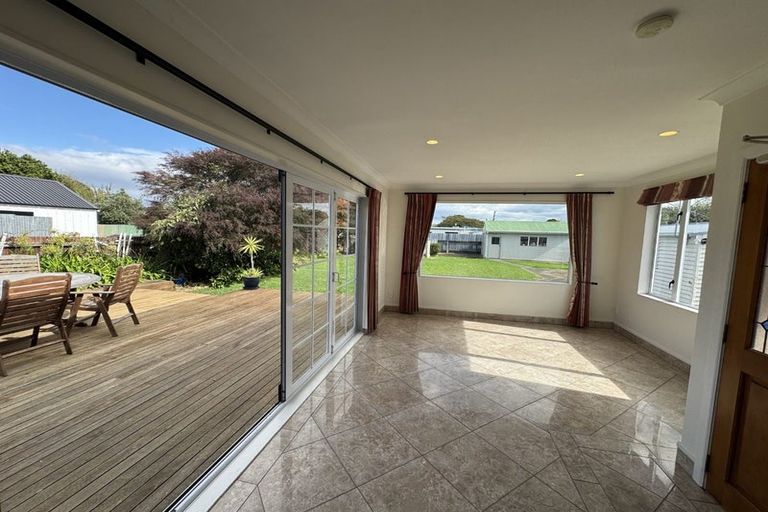 Photo of property in 7 Napier Street, Jervoistown, Napier, 4112