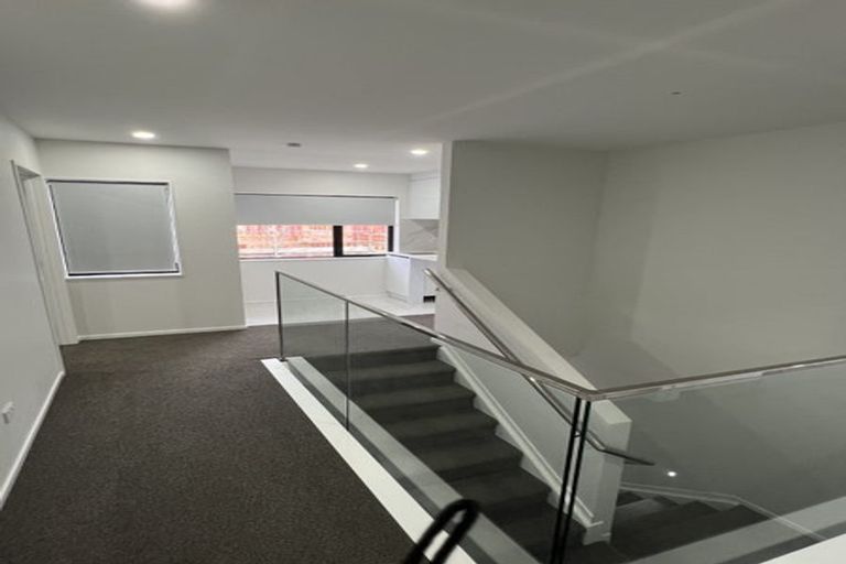 Photo of property in 22d Fairview Road, Papatoetoe, Auckland, 2025