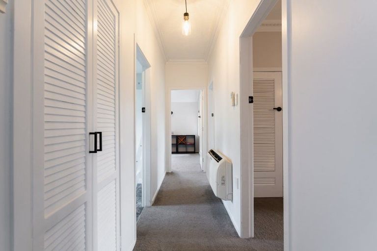 Photo of property in 43 Sunbury Street, Andersons Bay, Dunedin, 9013