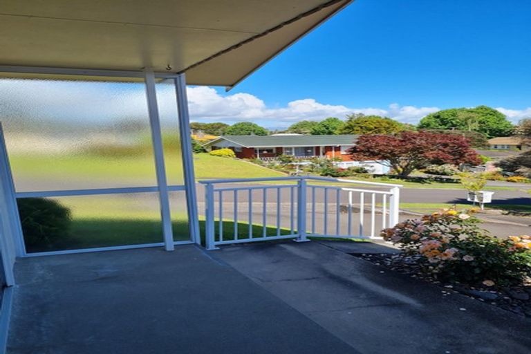 Photo of property in 11a Chevron Drive, Bellevue, Tauranga, 3110