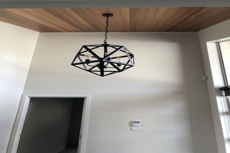 Photo of property in 8 Helen June Avenue, Flagstaff, Hamilton, 3210