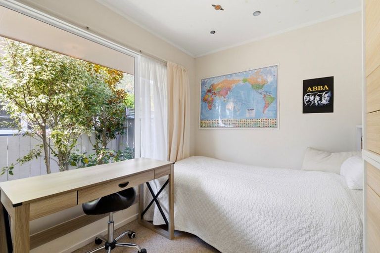 Photo of property in 2/1 Hinau Street, The Brook, Nelson, 7010