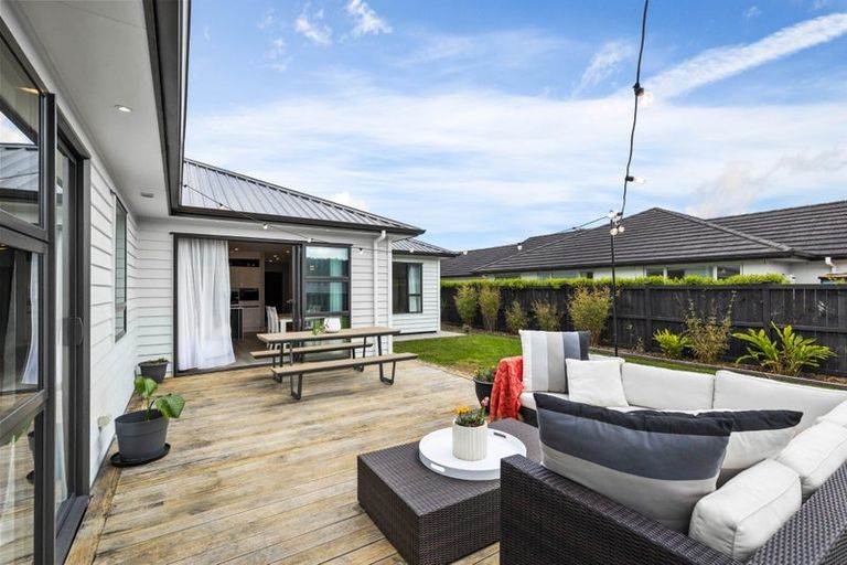 Photo of property in 202 Matua Road, Kumeu, 0810