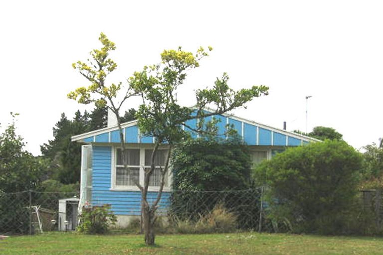 Photo of property in 30 Ranui Avenue, Ranui, Auckland, 0612