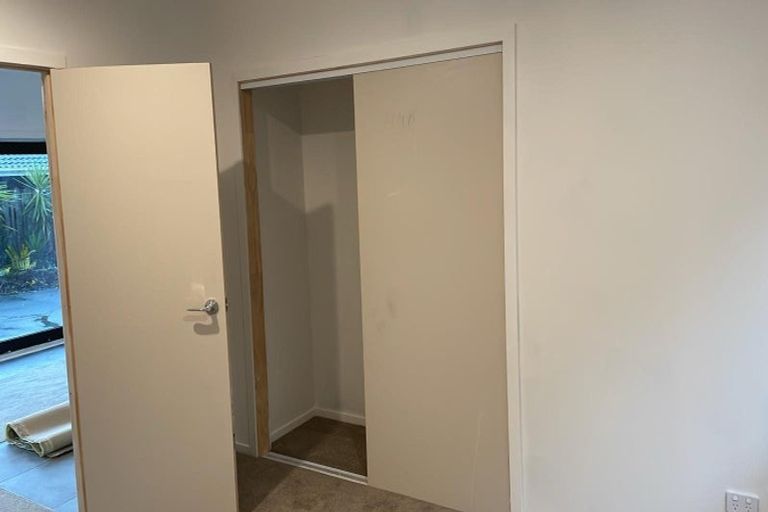 Photo of property in 2/3 Charmaine Road, Torbay, Auckland, 0630