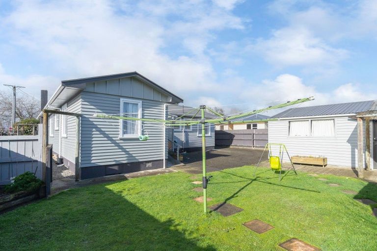 Photo of property in 55 Tiro Tiro Road, Levin, 5510