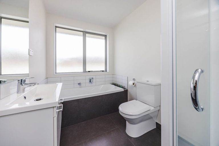 Photo of property in 15 Millbrae Place, Pokeno, 2402