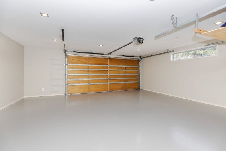 Photo of property in 19 Shalimar Place, Huntington, Hamilton, 3210