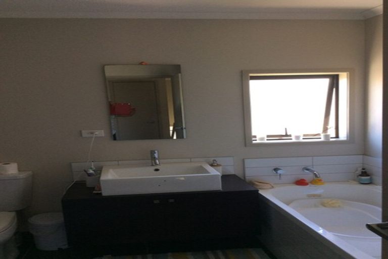 Photo of property in St Claire Village, 221/172 Mcleod Road, Te Atatu South, Auckland, 0610