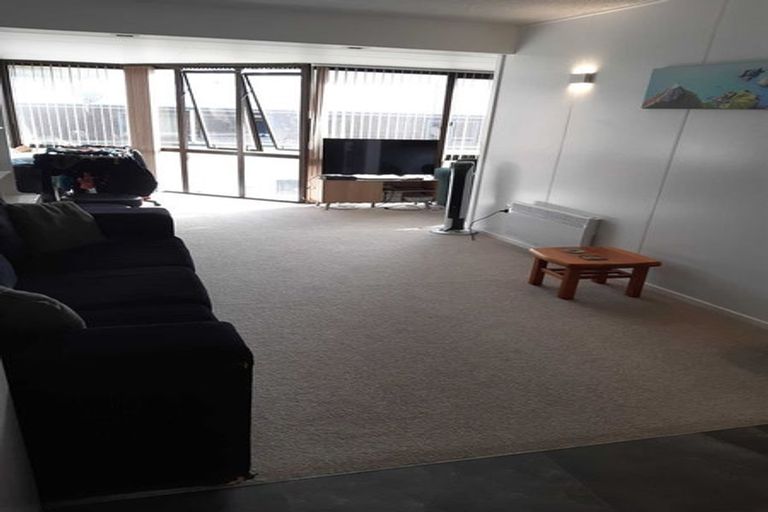Photo of property in 40 Maunganui Road, Mount Maunganui, 3116