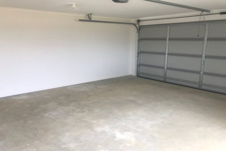 Photo of property in 17 Olivia Road, Pukekohe, 2120