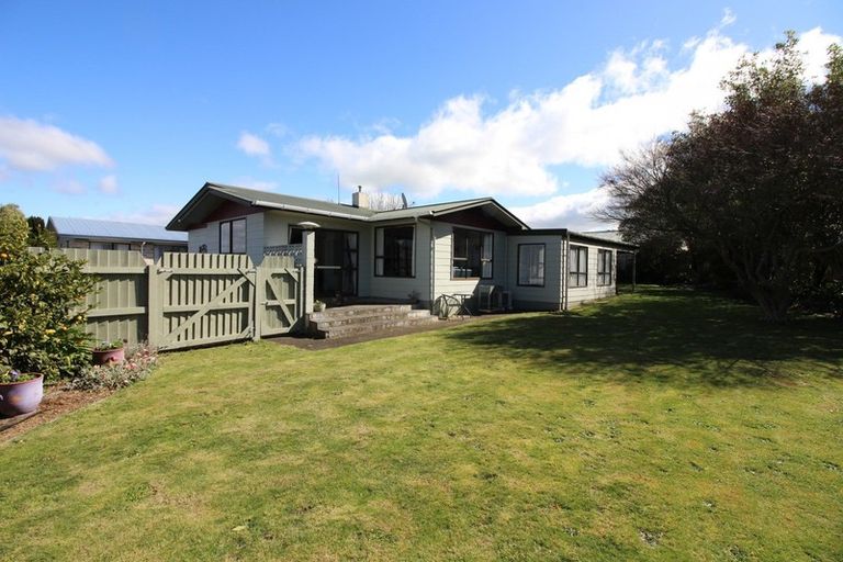 Photo of property in 123 Guy Street, Dannevirke, 4930