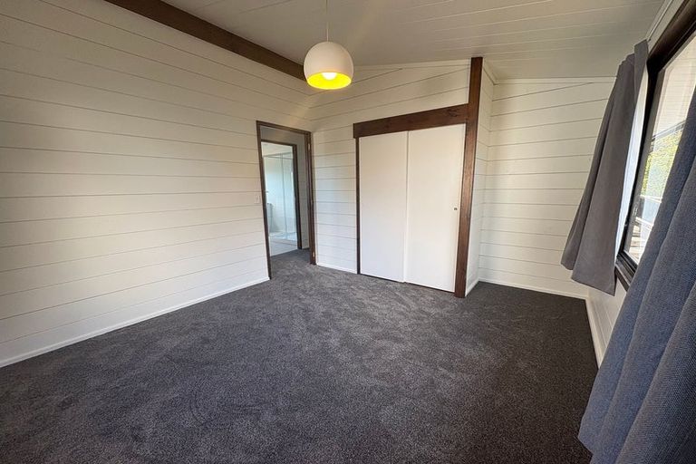 Photo of property in 22 Percy Dyett Drive, Karori, Wellington, 6012