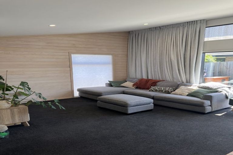 Photo of property in 37 Flint Road, Rolleston, 7614