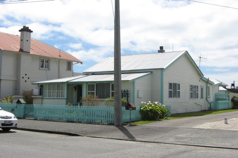 Photo of property in 63 Peel Street, Westport, 7825