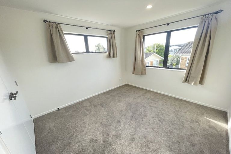 Photo of property in 13c Edinburgh Avenue, Rosehill, Papakura, 2113