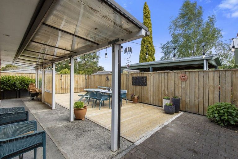Photo of property in 19 Memphis Grove, Totara Park, Upper Hutt, 5018