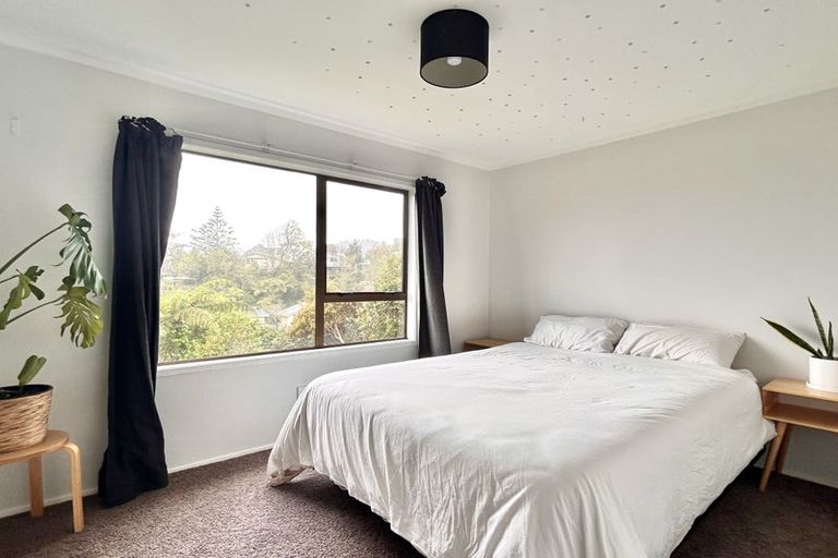 Photo of property in 11 Dunsandel Grove, Silverstream, Upper Hutt, 5019