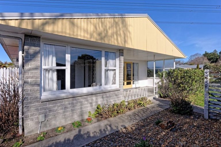 Photo of property in 20 Arlington Street, Burnside, Christchurch, 8053