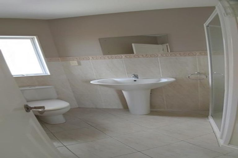 Photo of property in 51 Helvetia Drive, Browns Bay, Auckland, 0630