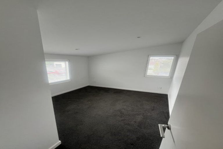 Photo of property in 1/50 Friend Street, Karori, Wellington, 6012