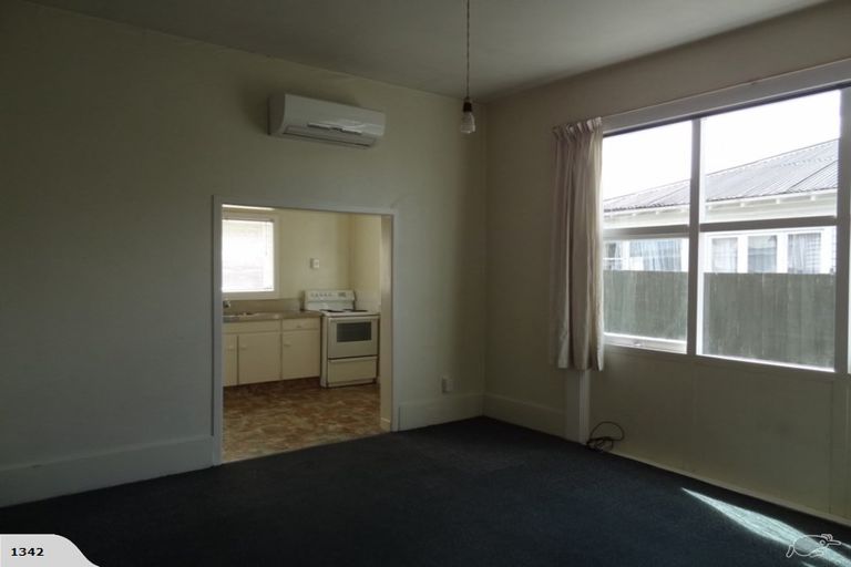 Photo of property in 2/601 Barbadoes Street, Edgeware, Christchurch, 8013