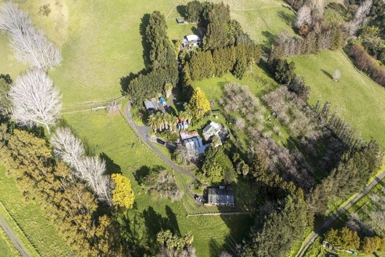 Photo of property in 1812 Kaipara Coast Highway, Kaukapakapa, 0984