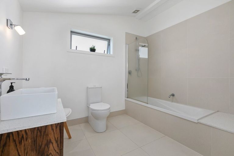 Photo of property in 1220a Papamoa Beach Road, Papamoa Beach, Papamoa, 3118