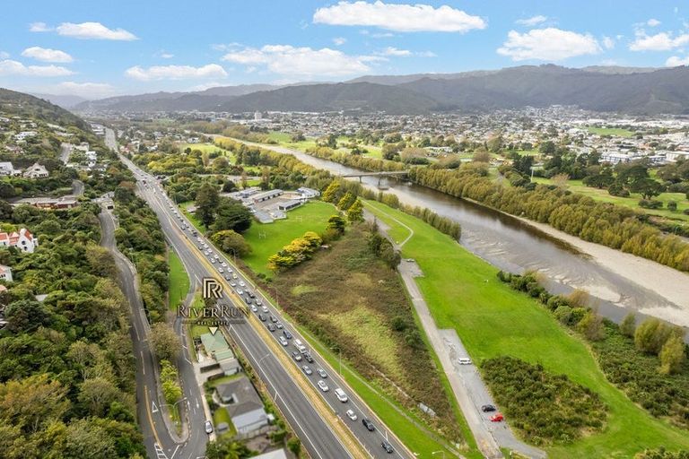 Photo of property in 288 Grounsell Crescent, Belmont, Lower Hutt, 5010