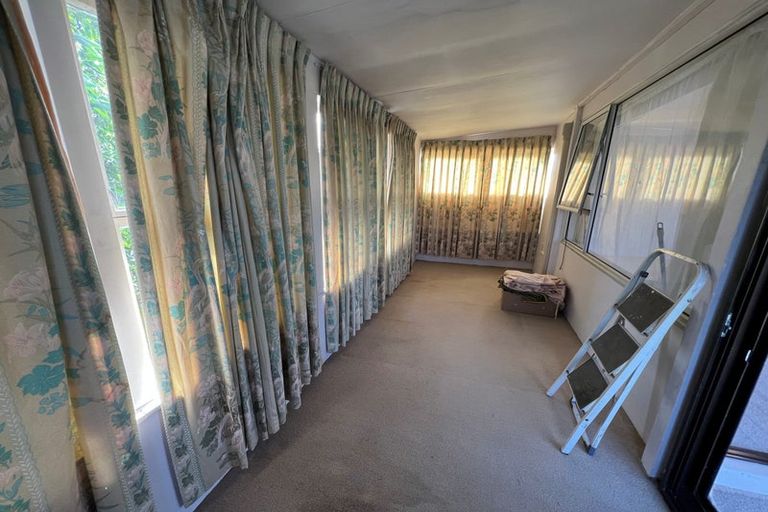 Photo of property in 2/142 Birkdale Road, Birkdale, Auckland, 0626