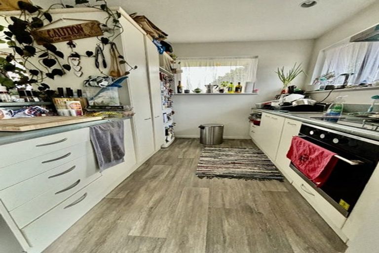 Photo of property in 27 Woodlands Place, Aranui, Christchurch, 8061