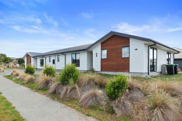 Photo of property in 1 Rodman Lane, Lake Tekapo, 7999