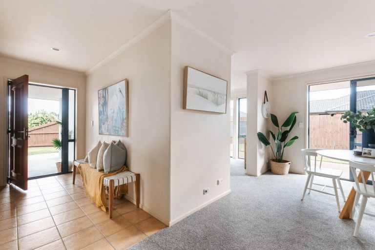 Photo of property in 25 Beachmere Place, Papamoa Beach, Papamoa, 3118