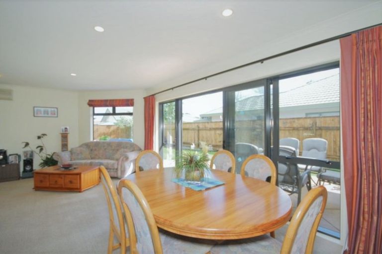 Photo of property in 11 Homewood Avenue, Levin, 5510