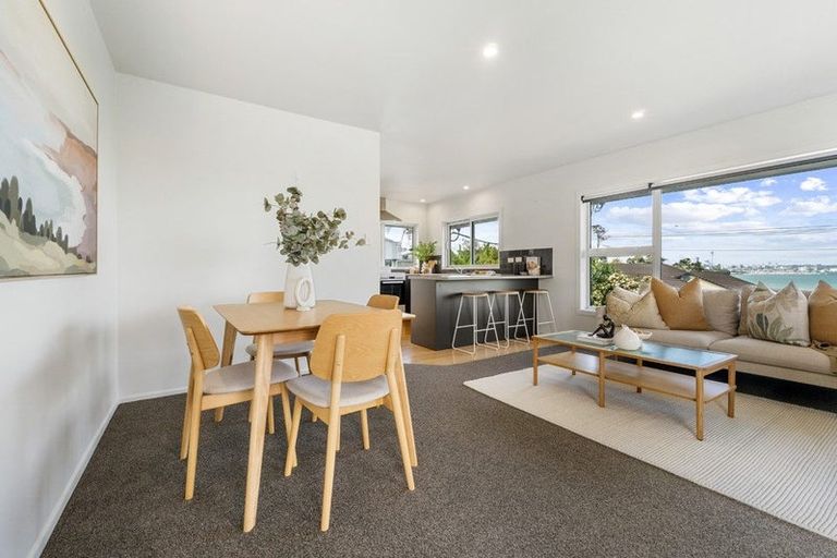 Photo of property in 1/27 Walter Street, Hauraki, Auckland, 0622