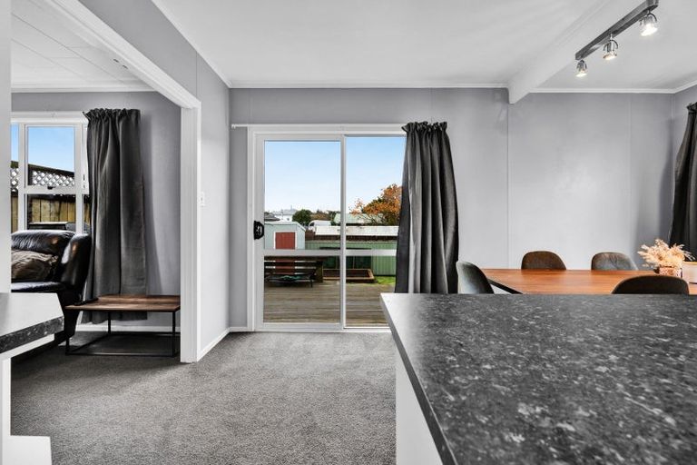 Photo of property in 182 Regan Street, Stratford, 4332