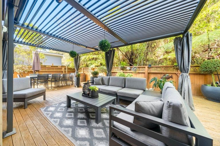 Photo of property in 9a Mccarthy Grove, Clouston Park, Upper Hutt, 5018