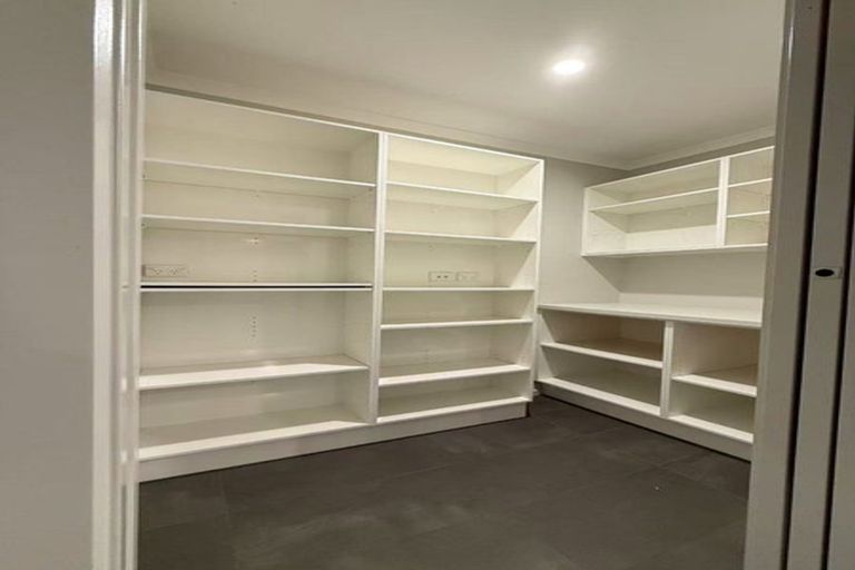 Photo of property in 98 Ridgedale Road, Silverdale, 0932