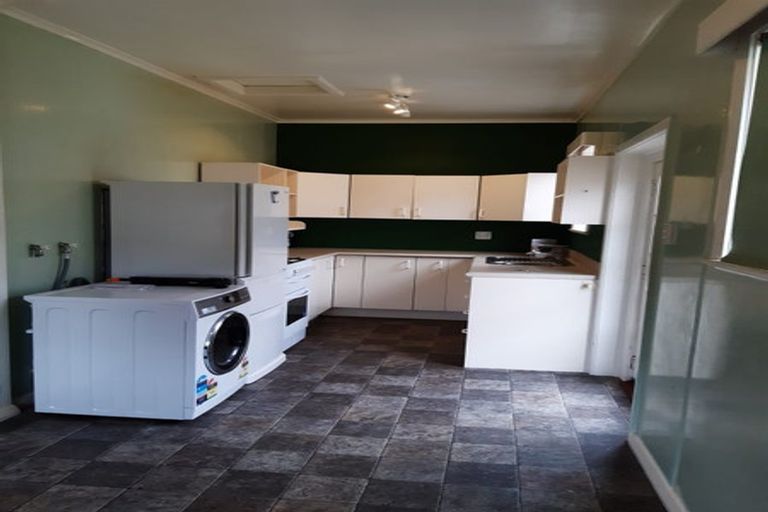 Photo of property in 16 Glamis Avenue, Strathmore Park, Wellington, 6022