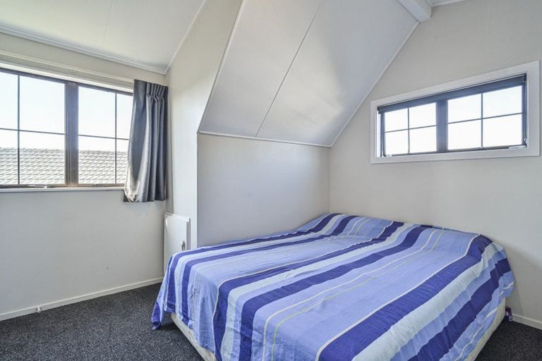 Photo of property in 1202a Heretaunga Street East, Parkvale, Hastings, 4122