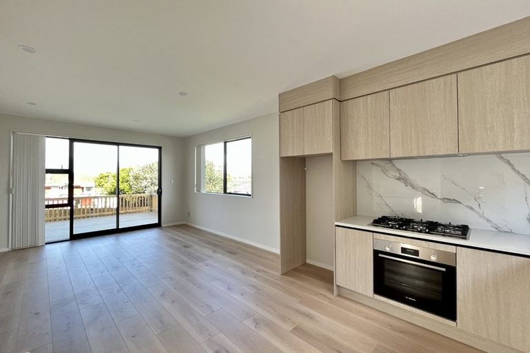 Photo of property in 8 Sunnybrae Road, Hillcrest, Auckland, 0627