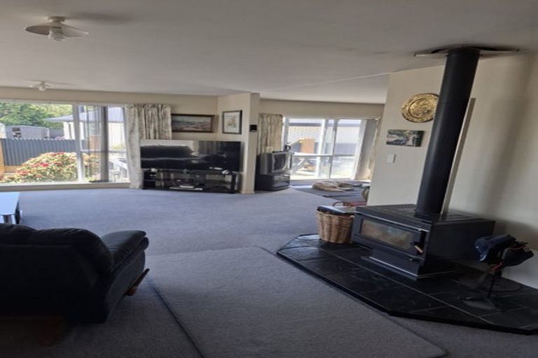 Photo of property in 14 Elizabeth Street, Rolleston, 7614