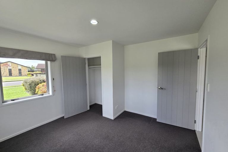 Photo of property in 2 Kipling Crescent, Owhata, Rotorua, 3010