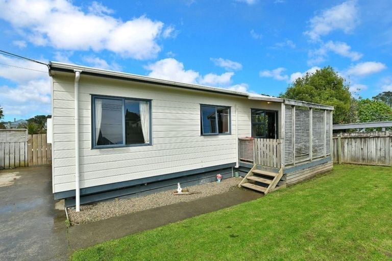 Photo of property in 31 Puriri Street, Helensville, 0800